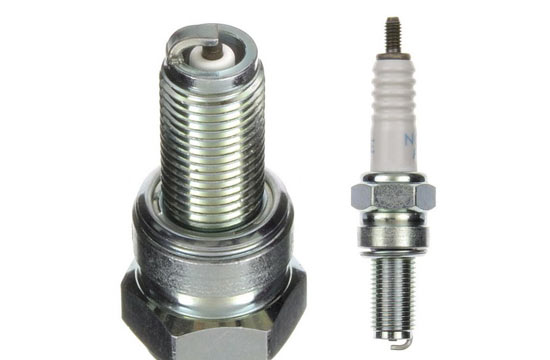 5PZ Candela NGK CR8E